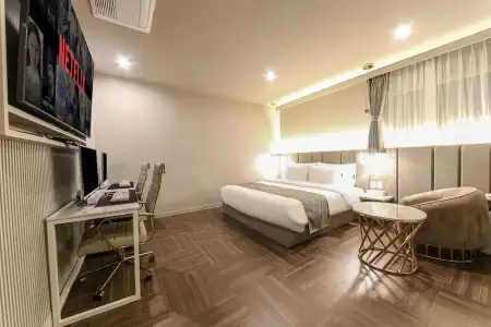 Brown Dot Sasang Renecite - 95