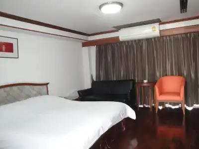 Interchange Tower Serviced Apartment - 110