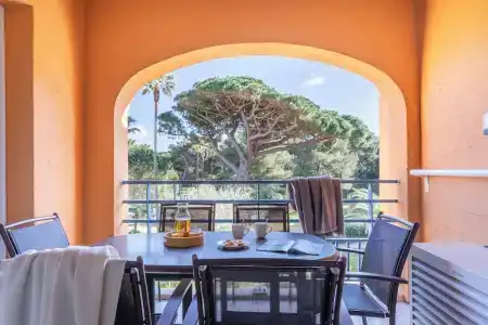 Pierre & Vacances Residence La Pinede - 55