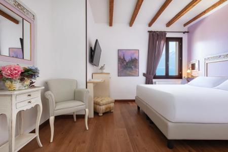 Boutique Villa Sostaga - 43