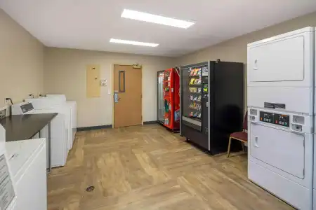 Extended Stay America Suites - Anchorage - Midtown - 17