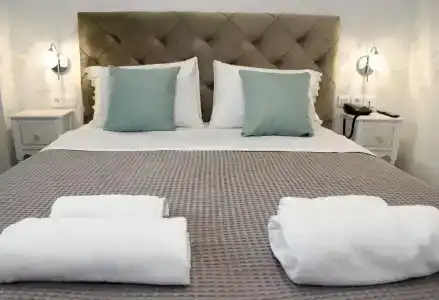 Theano Luxury Suites - 86