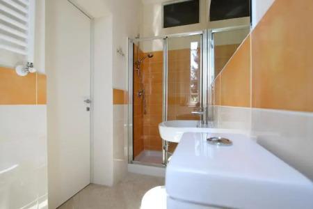 Lula Bed  Breakfast - 6