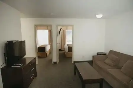 Ramada Limited Golden - 49