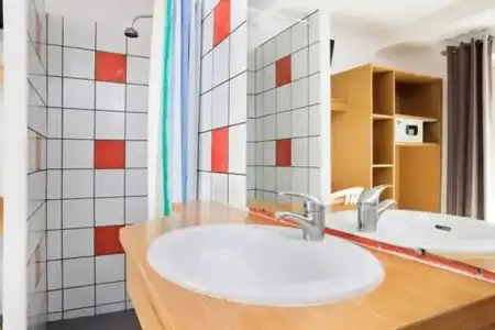 Auberge Internationale des Jeunes - Hostel - 6