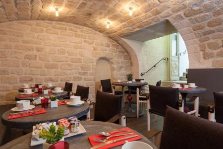 Hôtel Les 3 Poussins - 13