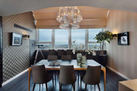 21st Floor - 17