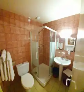 Hôtel Louvia - 8