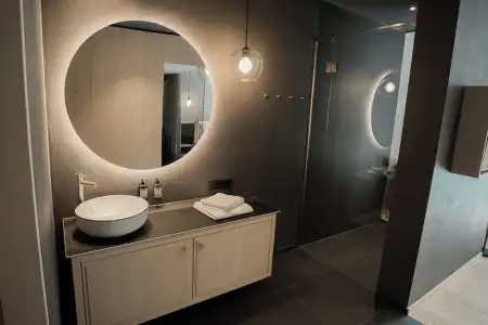 Amrai Suites - 9