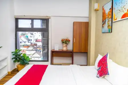 Ngan Pho Studio & - 222