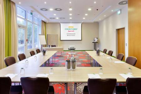 Courtyard by Marriott Hannover Maschsee - 15