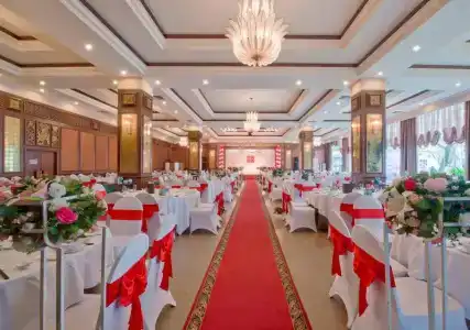 Muong Thanh Holiday Hue - 18