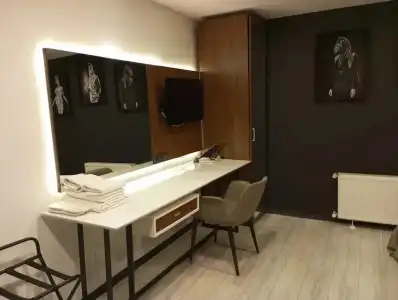 Taksim Landhouse - 26