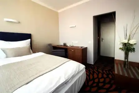 Central - 32