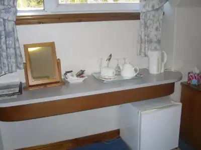 Acer Lodge Guest House - 5