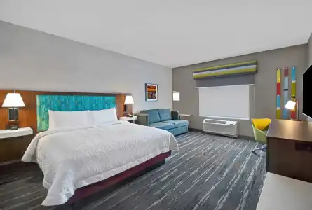 Hampton Inn Las Vegas Strip South, NV - 5