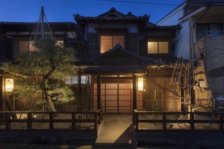 Hikoso-machi Kin no Ma - 30