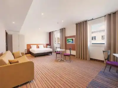Spark By Hilton Lyon Ouest - 67