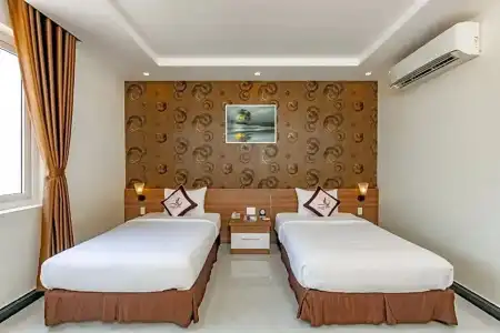 Phung Hung Boutique - 37