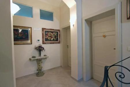 Lula Bed  Breakfast - 11