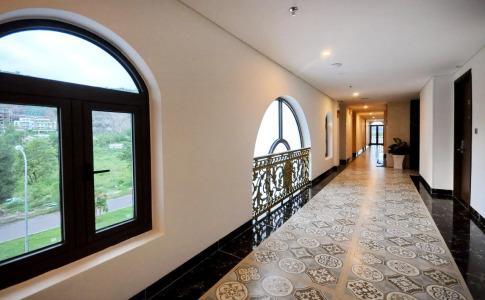 Crown Nguyen Hoang - 16