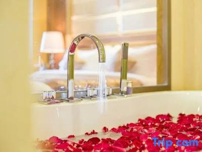 Best Western Chinatown - 139