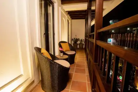 Roadhouse, Thamel, Kathmandu- Contemporary Boutique - 115