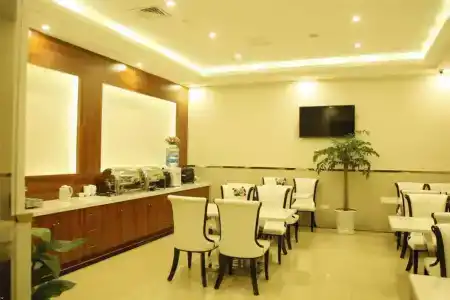 GreenTree Inn Xi'an Bell and Drum Tower Food Street Ancient City Wall Ximen Express - 9
