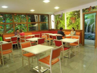 Puerta del Mar - Adults Recommended - 16