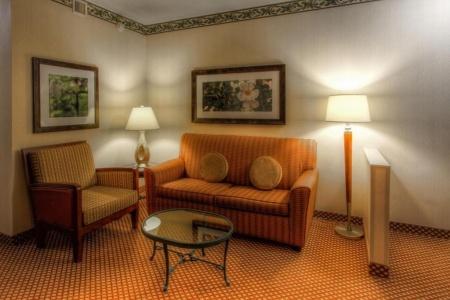 Hilton Garden Inn - 33