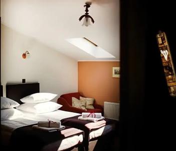 Eden - 24
