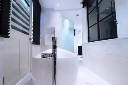 NuVe Urbane - 83