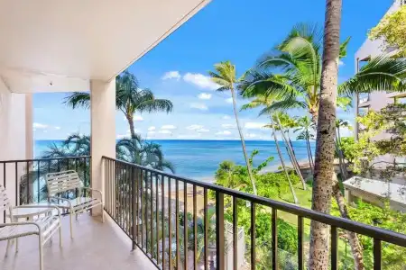 Kahana Beach Vacation Club - 30