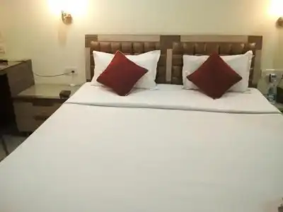Executive Tower - 103
