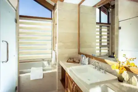 Snowy Sands Resort - 8