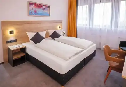 Best Western Comfort Business - 94
