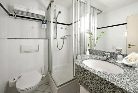 Mercure Koeln Belfortstrasse - 52