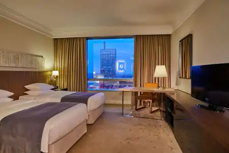 Hyatt Regency - 6