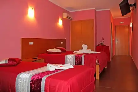 Monte Carlo Love Porto Guesthouse - 67