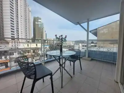 V Check Inn Sukhumvit 22 - 32