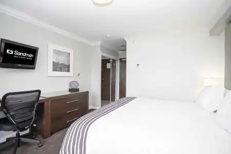 Sandman & Suites Kelowna - 21