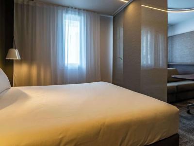 Novotel Suites Reims Centre - 57