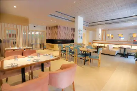 Park Inn by Radisson New Delhi Lajpat Nagar - 17