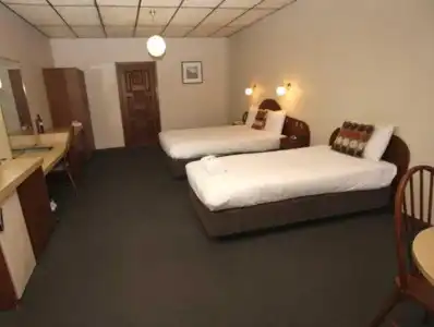 Quality Inn Presidential - 6