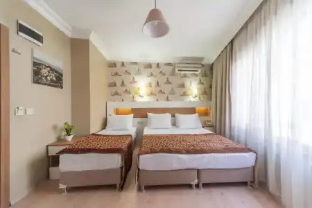 Taya Hatun - 78