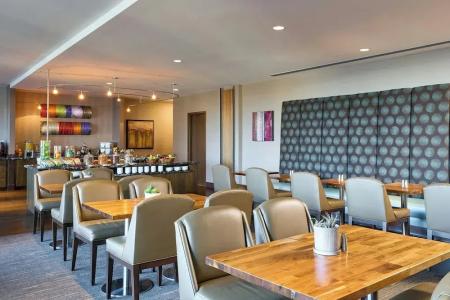 Cambria Downtown Phoenix Convention & Airport - 75