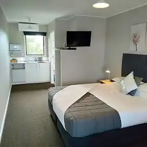 Albatross Motel - 134