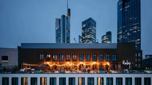 Ruby Louise Frankfurt by IHG - 32