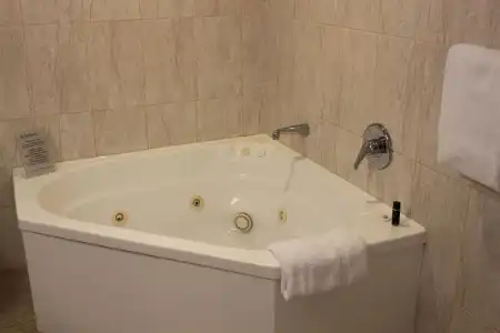 Harbour City Motor Inn - 6