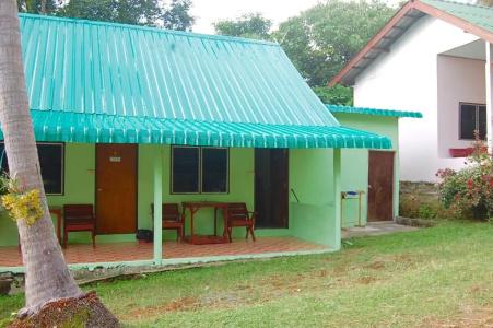TP Hut Bungalows - 28